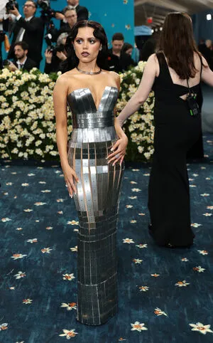 Jenna Ortega OnlyFans Leaked Free Thumbnail Picture - #fn5dti14TQ