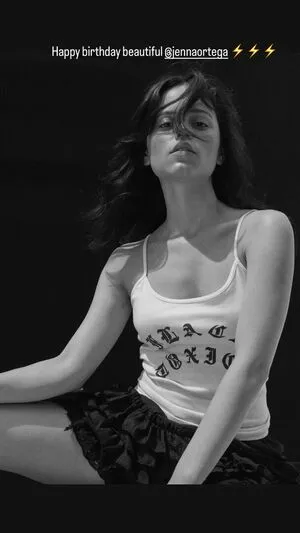 Jenna Ortega OnlyFans Leaked Free Thumbnail Picture - #fs7C9ScyPI