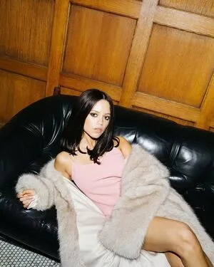 Jenna Ortega OnlyFans Leaked Free Thumbnail Picture - #gBc1N21hUs