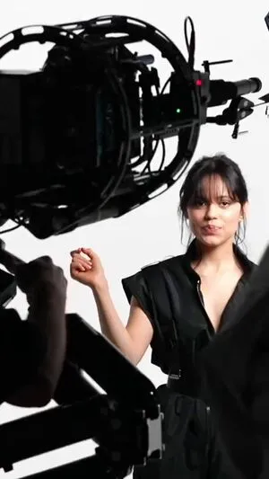 Jenna Ortega OnlyFans Leaked Free Thumbnail Picture - #ucb1ZO7Gkg