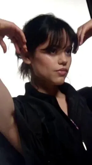 Jenna Ortega OnlyFans Leaked Free Thumbnail Picture - #yyrCm0J1Sb