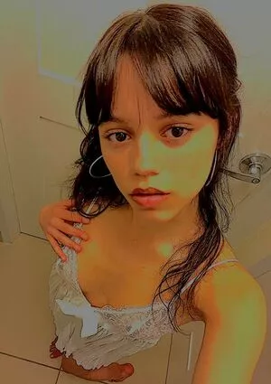 Jenna Ortega OnlyFans Leaked Free Thumbnail Picture - #1MpzrzvqFW