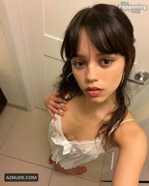 Jenna Ortega OnlyFans Leaked Free Thumbnail Picture - #2jrja1niBD