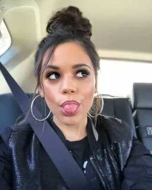 Jenna Ortega OnlyFans Leaked Free Thumbnail Picture - #6LzAcwXX58