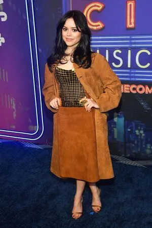 Jenna Ortega OnlyFans Leaked Free Thumbnail Picture - #72MKCw3elx