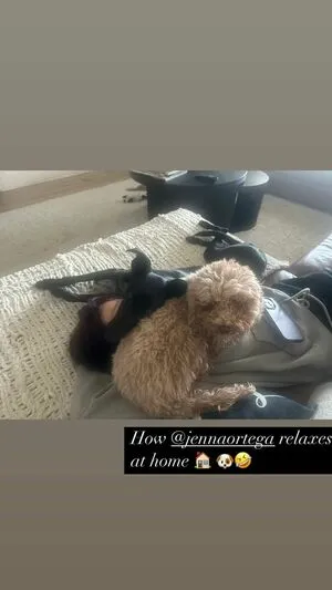 Jenna Ortega OnlyFans Leaked Free Thumbnail Picture - #CpqoRYdrr5
