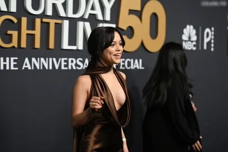 Jenna Ortega OnlyFans Leaked Free Thumbnail Picture - #I3FqzWyxa4