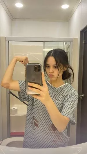 Jenna Ortega OnlyFans Leaked Free Thumbnail Picture - #JwW5pcONIA