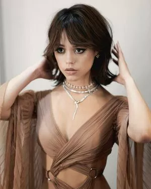 Jenna Ortega OnlyFans Leaked Free Thumbnail Picture - #KnEWCVAvPA