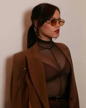 Jenna Ortega OnlyFans Leaked Free Thumbnail Picture - #M2kp3uALHX