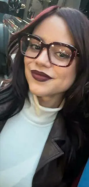 Jenna Ortega OnlyFans Leaked Free Thumbnail Picture - #P3ZpOiY3Fu