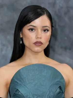 Jenna Ortega OnlyFans Leaked Free Thumbnail Picture - #PtM7kq3nAH