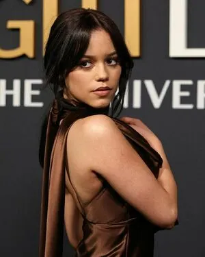 Jenna Ortega OnlyFans Leaked Free Thumbnail Picture - #YpV5f74vgN