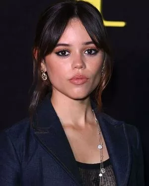 Jenna Ortega OnlyFans Leaked Free Thumbnail Picture - #eVswXkHjji