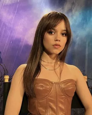 Jenna Ortega OnlyFans Leaked Free Thumbnail Picture - #eeEqp8K3im