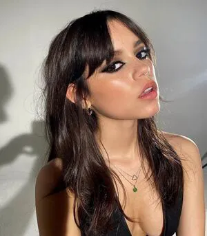 Jenna Ortega OnlyFans Leaked Free Thumbnail Picture - #fk8Ii32s84