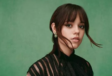 Jenna Ortega OnlyFans Leaked Free Thumbnail Picture - #gJtDayZSeY