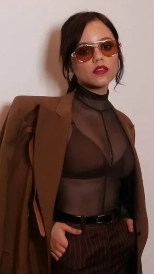 Jenna Ortega OnlyFans Leaked Free Thumbnail Picture - #n6Iibij8mi