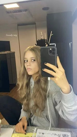 Jenna Ortega OnlyFans Leaked Free Thumbnail Picture - #ojeRmqvZAy