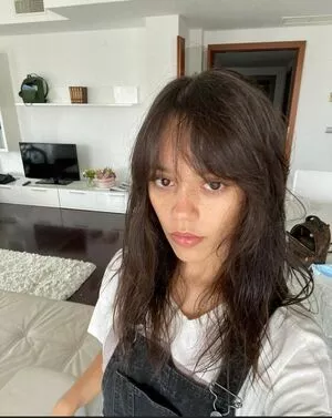 Jenna Ortega OnlyFans Leaked Free Thumbnail Picture - #tWYv3SoZud