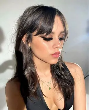 Jenna Ortega OnlyFans Leaked Free Thumbnail Picture - #wHsmvQ0nMG