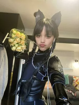 Jenna Ortega OnlyFans Leaked Free Thumbnail Picture - #y0aNCeJ57w