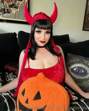 Jenna Valentine OnlyFans Leaked Free Thumbnail Picture - #OLsrmXGGLD