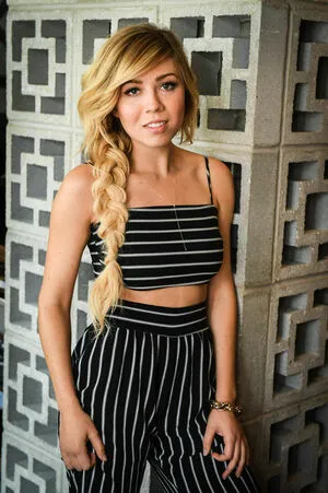 Jennette McCurdy OnlyFans Leaked Free Thumbnail Picture - #XorxphL9at