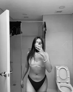 Jennfier Pola OnlyFans Leaked Free Thumbnail Picture - #nN1mViVMTX