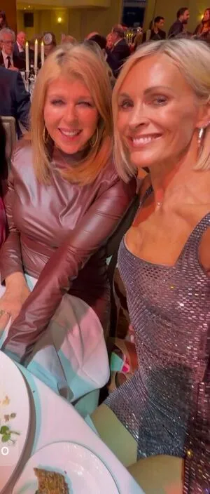 Jenni Falconer OnlyFans Leaked Free Thumbnail Picture - #4UJek4ycha