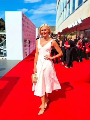 Jenni Falconer OnlyFans Leaked Free Thumbnail Picture - #5bIOuJy92L