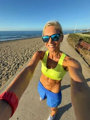 Jenni Falconer OnlyFans Leaked Free Thumbnail Picture - #IlNG0hkoMA