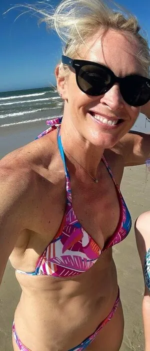 Jenni Falconer OnlyFans Leaked Free Thumbnail Picture - #MKbN7Md10n