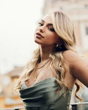 Jenni Serpi OnlyFans Leaked Free Thumbnail Picture - #xAPcsETSlo