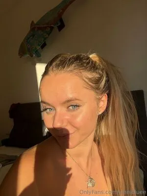 Jennibluee OnlyFans Leaked Free Thumbnail Picture - #2AUDQgt4iS