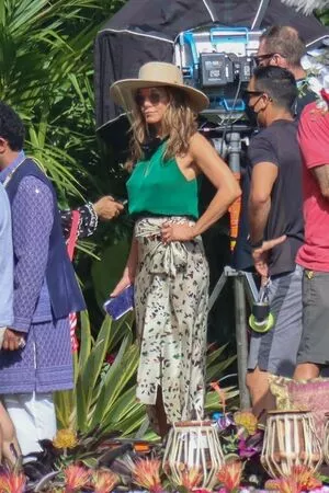 Jennifer Aniston OnlyFans Leaked Free Thumbnail Picture - #5OKpdWGqI1