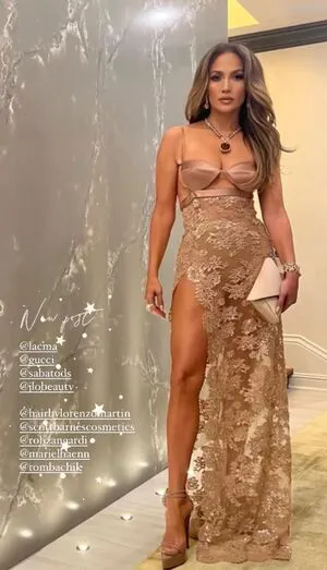 Jennifer Lopez OnlyFans Leaked Free Thumbnail Picture - #5PJpJ70tMA