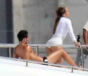 Jennifer Lopez OnlyFans Leaked Free Thumbnail Picture - #5r7xiyuYKm