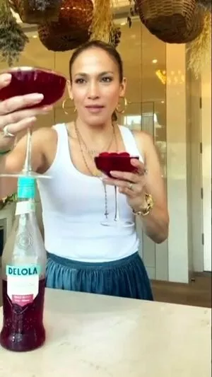 Jennifer Lopez OnlyFans Leaked Free Thumbnail Picture - #7ir0EgCaGr