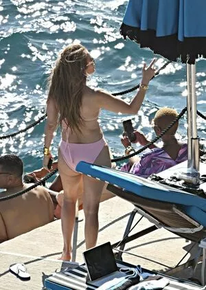 Jennifer Lopez OnlyFans Leaked Free Thumbnail Picture - #9Vitl7w55u