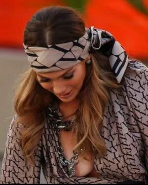 Jennifer Lopez OnlyFans Leaked Free Thumbnail Picture - #DxlxAmKFXf