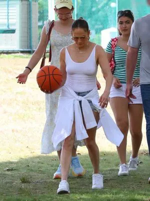 Jennifer Lopez OnlyFans Leaked Free Thumbnail Picture - #GUuCoVoM4n