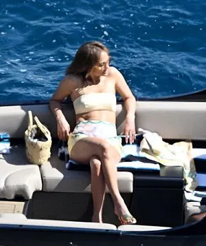 Jennifer Lopez OnlyFans Leaked Free Thumbnail Picture - #HSoT272h0k