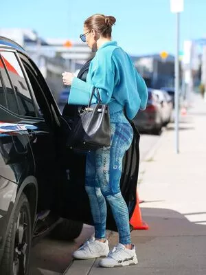 Jennifer Lopez OnlyFans Leaked Free Thumbnail Picture - #NGKOQt2ov0