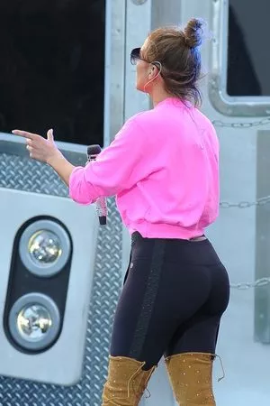 Jennifer Lopez OnlyFans Leaked Free Thumbnail Picture - #NmIj6WItyI