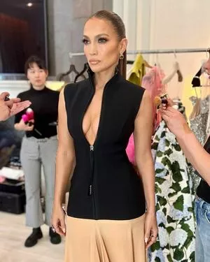Jennifer Lopez OnlyFans Leaked Free Thumbnail Picture - #Q6Dez0FdTb