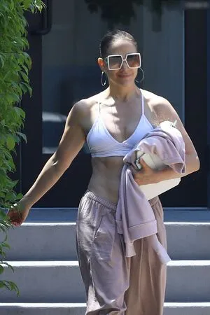 Jennifer Lopez OnlyFans Leaked Free Thumbnail Picture - #R8pRaBz1i3