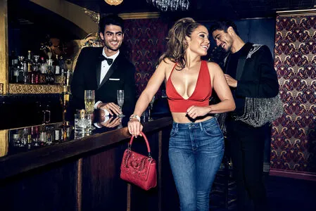 Jennifer Lopez OnlyFans Leaked Free Thumbnail Picture - #ReBL8UJLGI