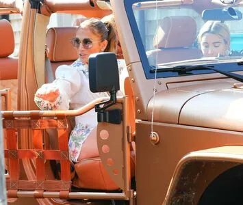 Jennifer Lopez OnlyFans Leaked Free Thumbnail Picture - #WoHOc15ikS