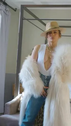 Jennifer Lopez OnlyFans Leaked Free Thumbnail Picture - #XpyXXyJSzz